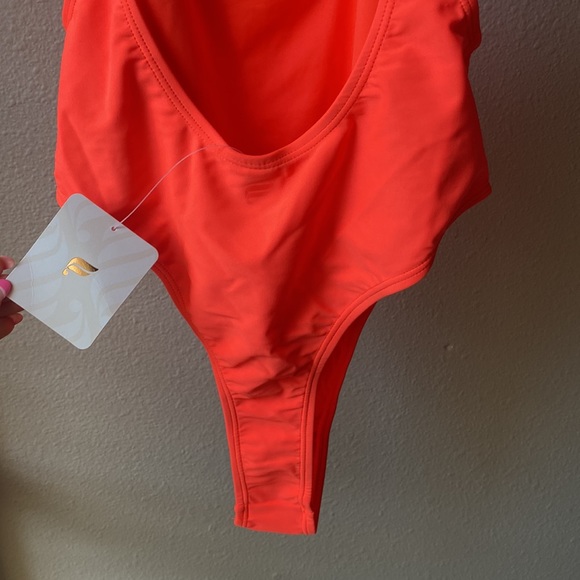 fabletics Noa one-piece swimsuit in orange - Picture 3 of 7